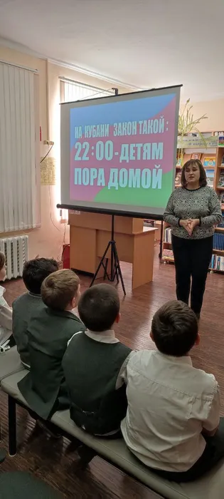 photo_5256259648220764041_y